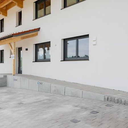 Fenjoy: Ferienapartment In Neubau / Balkon / Bbq Бернау-ам-Кимзее Экстерьер фото