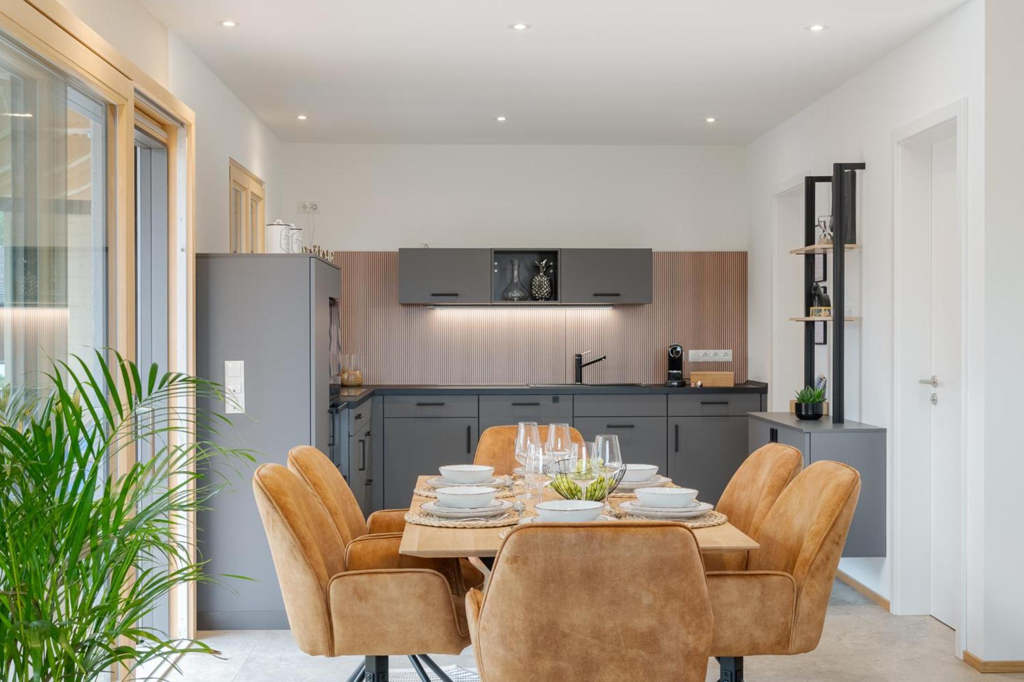 Fenjoy: Ferienapartment In Neubau / Balkon / Bbq Бернау-ам-Кимзее Экстерьер фото